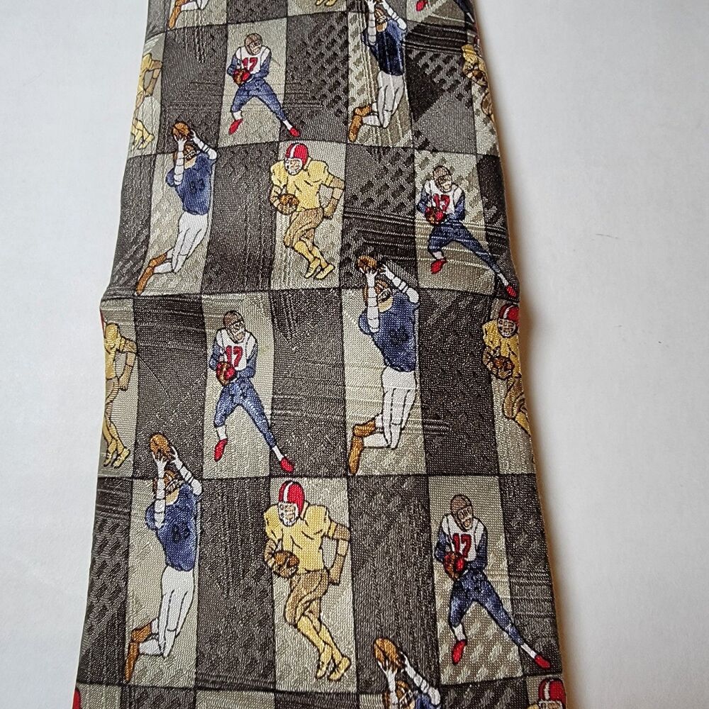 Class Club Tie Green Squares Football Players - 100% Imported Silk